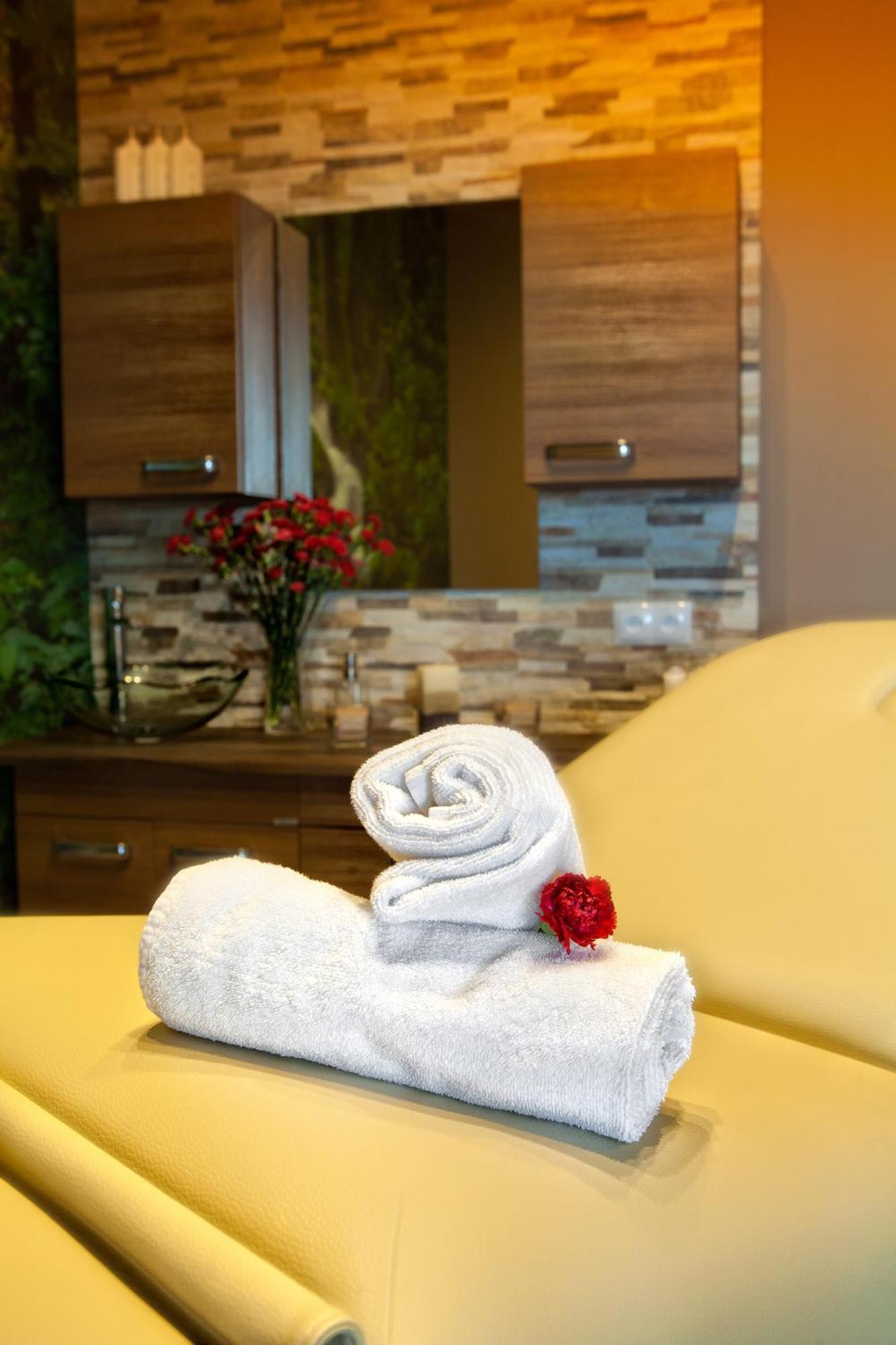 Hotel Beskidzki Raj Medical Spa Stryszawa Extérieur photo
